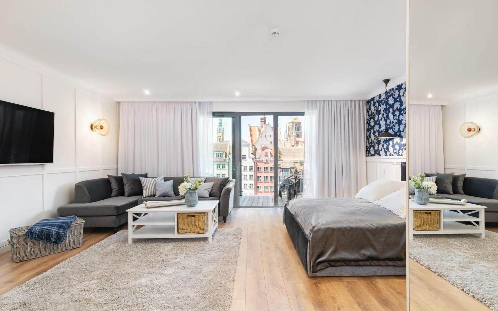 Rent Like Home X Deo Plaza - Old Town Гданьск Экстерьер фото