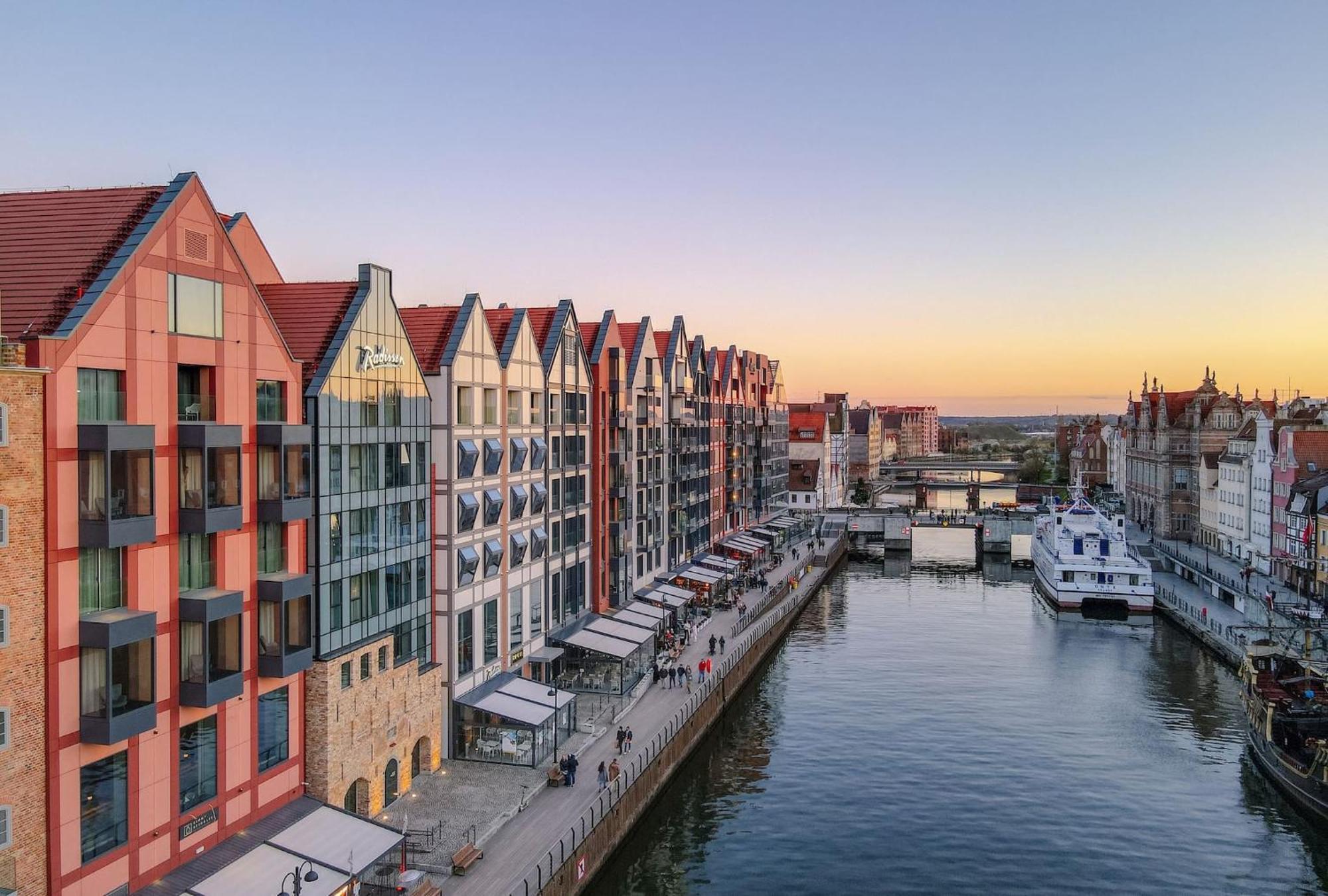 Rent Like Home X Deo Plaza - Old Town Гданьск Экстерьер фото